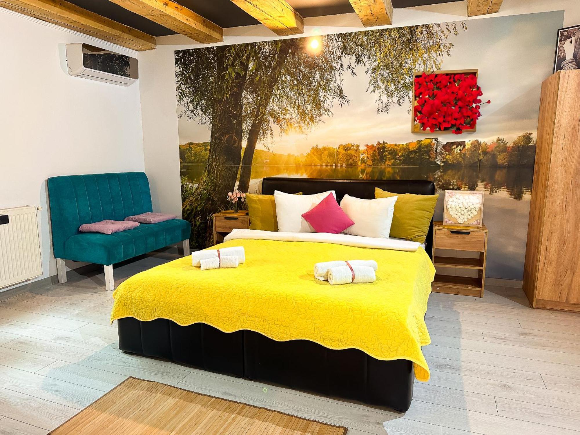 Venus Central Lux Studio Craiova Exterior photo